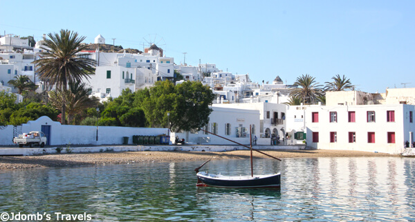 A little morning jaunt with @a.lex.ander_ into Mykonos Town