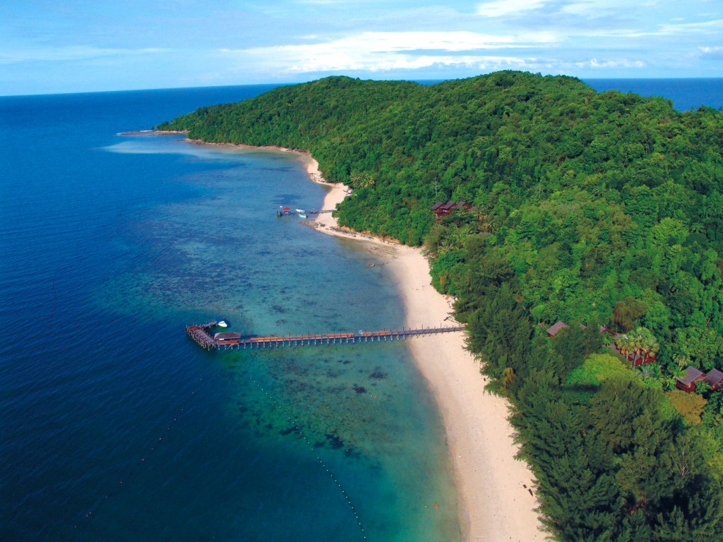 Manukan Island Resort beach