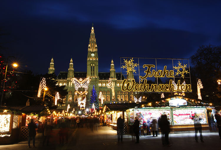 foreign tourists from european and arabic countries visit vienna