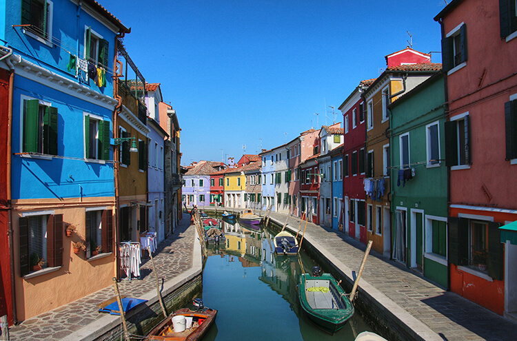 Burano: The Colorful Island of Lace - Luxe Adventure Traveler