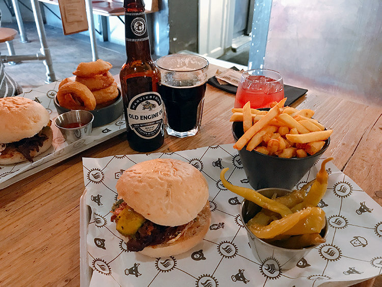 Pulled pork sandwiches and beer at Smokeworks