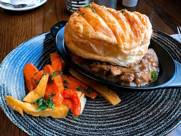 Beef and Guinness pie with a puff pastry lid at Fullerton Arms