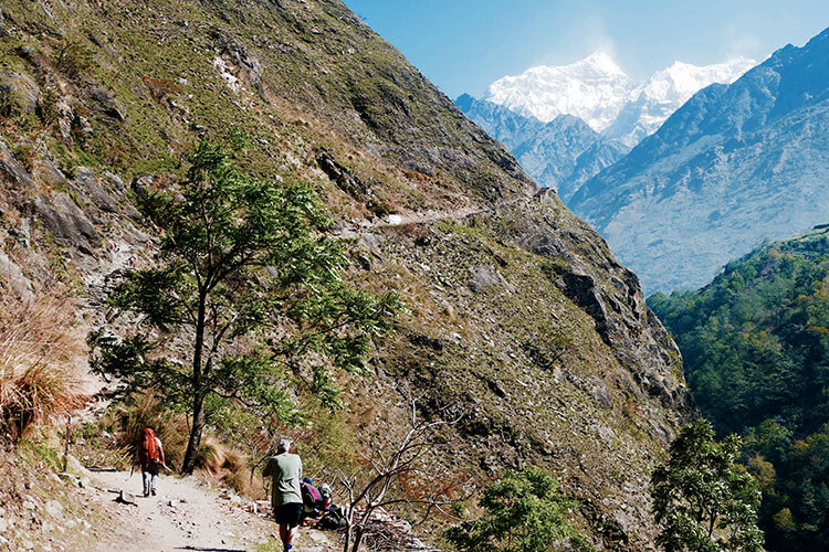 Manaslu deals circuit trek