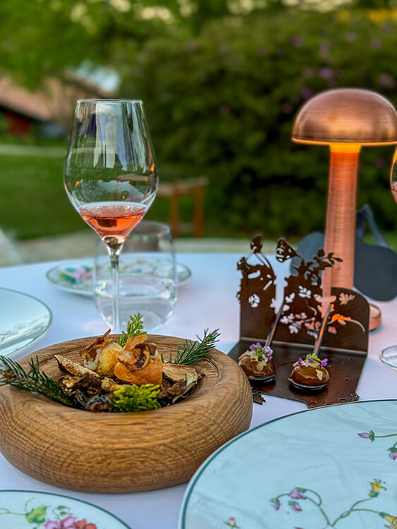 Prelude part deux: land with foraged mushrooms and foie gras at Les Frères Ibarboure