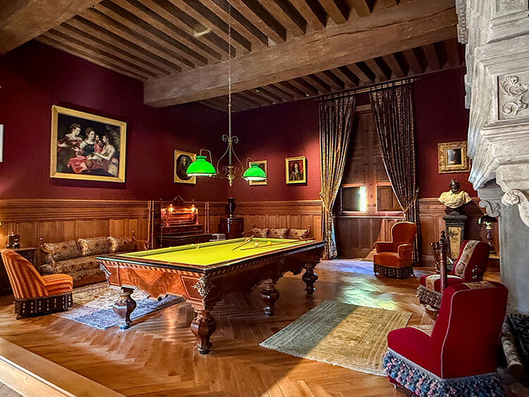 The billiard room at Château d’Azay-le-Rideau